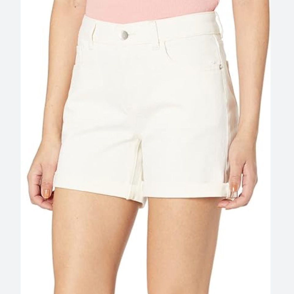 DL1961 Vintage White Karlie Cuffed Boyfriend High Waist Short Size 27